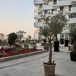 The Point Studio In Infinity Spa&Pools Resort - Parking
