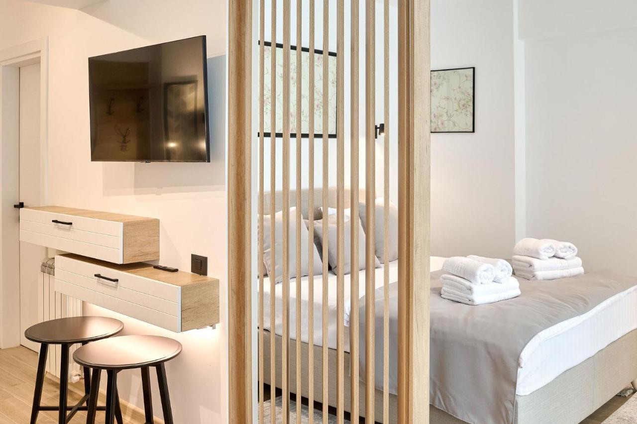 The Point In Infinity Spa&pools - Parking Apartment Mamaia